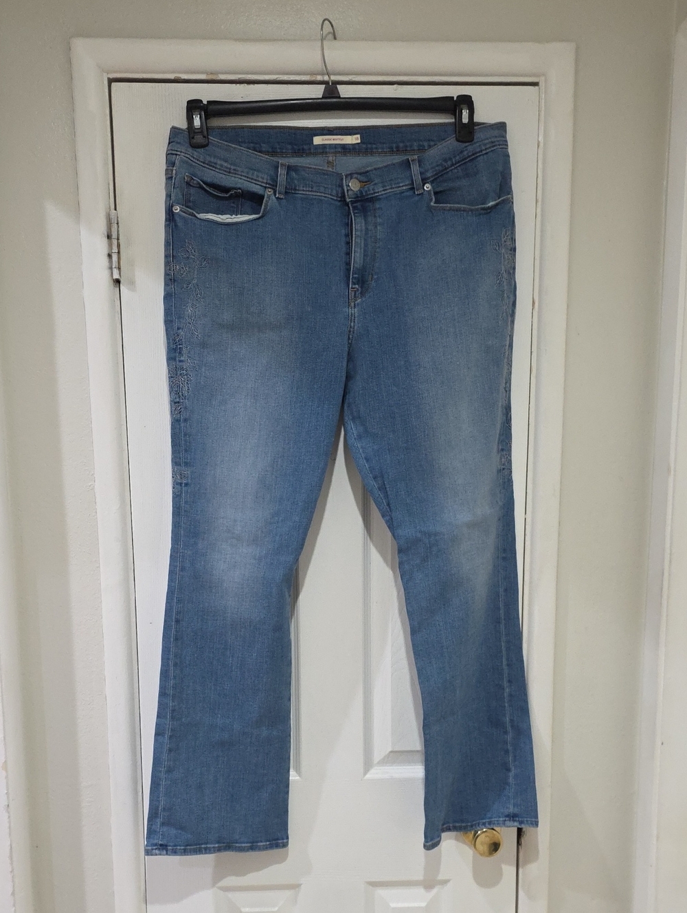Levi's Light Blue Bootcut Women's Jeans